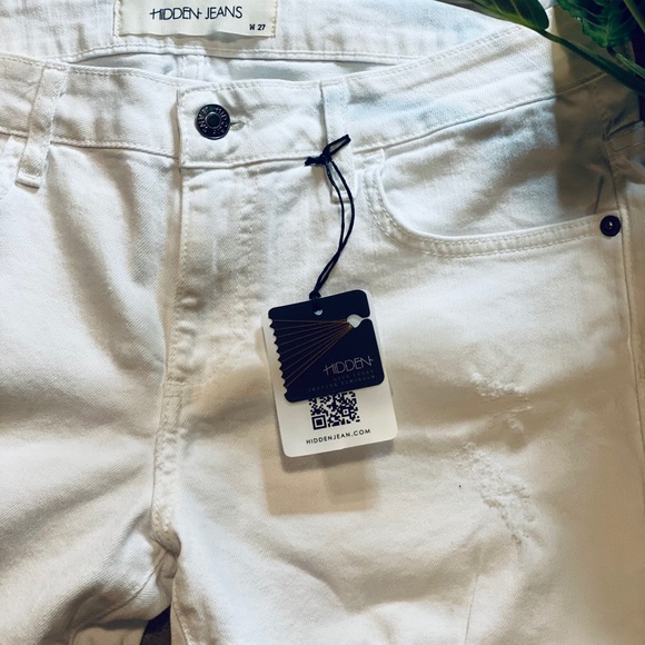 Host Pick 🌟 White Distressed Hidden Jeans - Picture 10 of 16